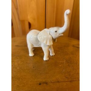 Lenox Ivory Porcelain Elephant Figurine Trunk Up Gold Accent (5618)